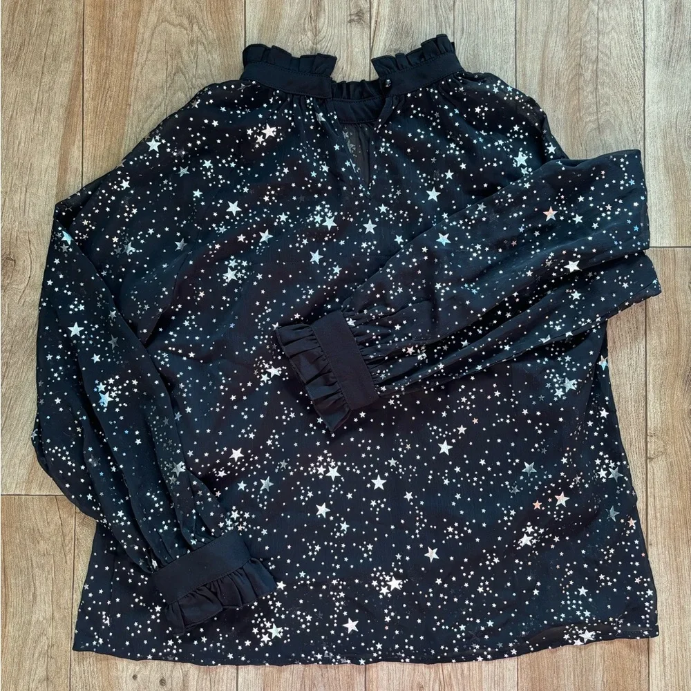 Star Print Semi-Sheer Ruffled Top - Picture 3 of 7